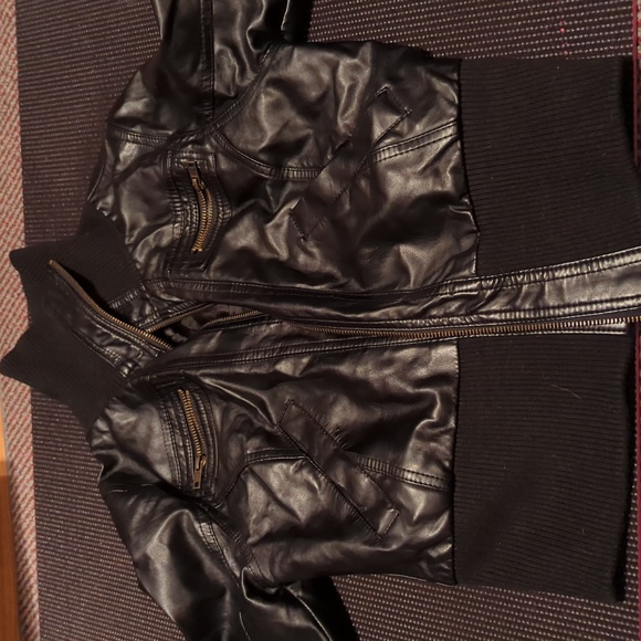 Pleather jacket - Picture 2 of 4